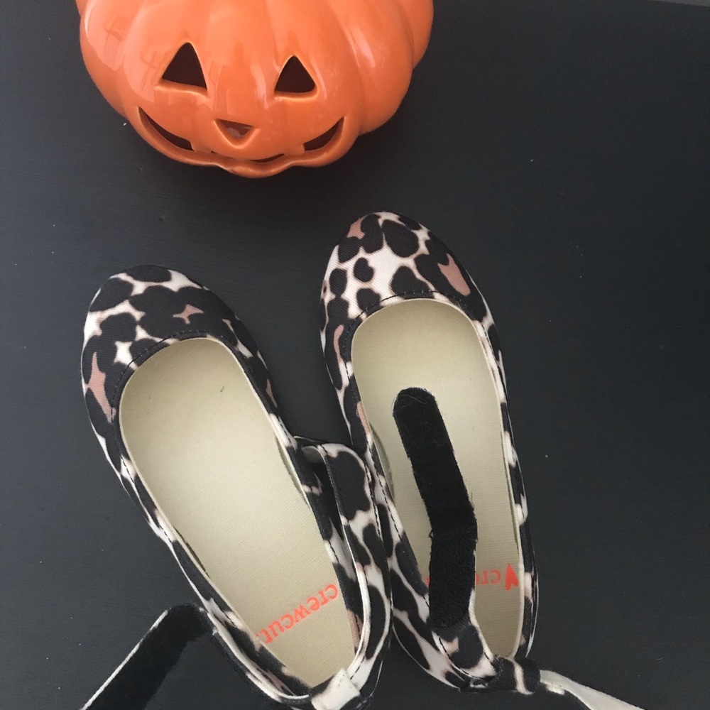 Crew cuts cheetah flats, 9